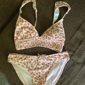 Never worn swimsuit. Bought last year and just never 100% loved it.